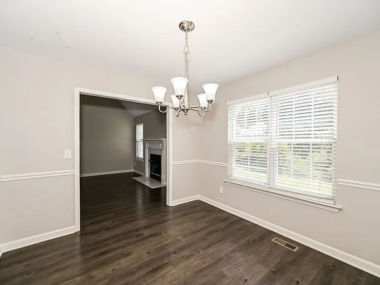 1594 Laurel Ledge Dr — Photo 6