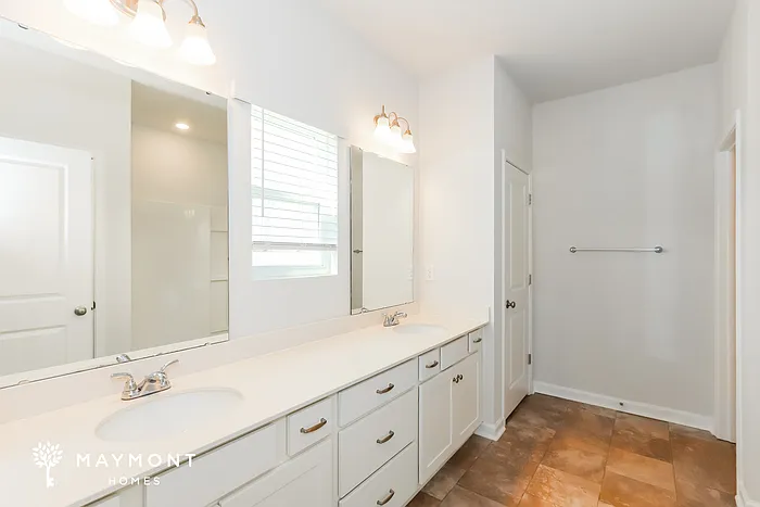135 Dorian Loop — Photo 8