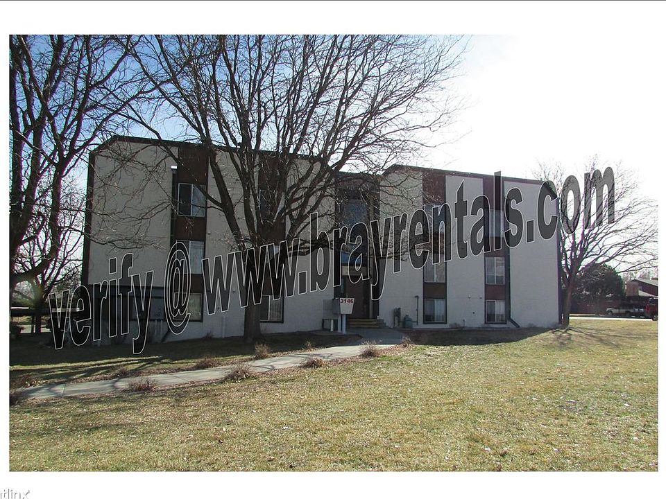 3146 Lakeside Dr. #304 Front
