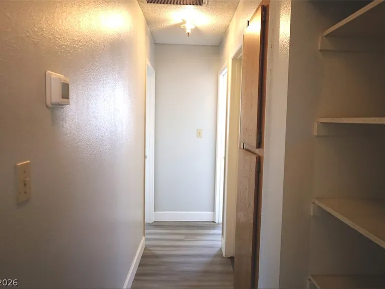 1309 E Cartier Ave #2 — Photo 12