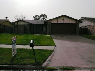 705 SW Englewood Dr, Lawton, OK 73505