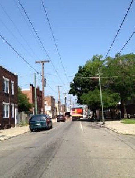 2nd image of 2712 Tasker St
