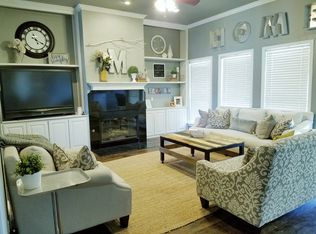 1721 Ridgecrest Dr, Cleburne, TX 76033