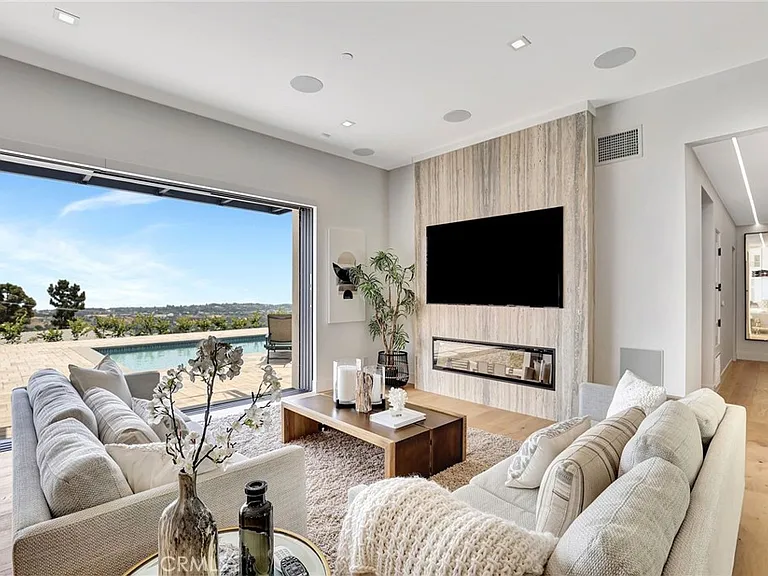 5402 Horizon Dr — Photo 42