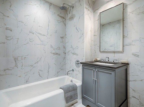 5th image of 1007 Atlantic Ave APT 5D