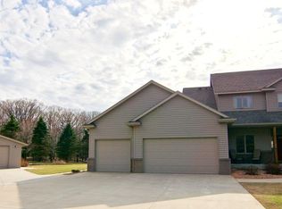 4115 Sylvan Ct SE, Rochester, MN 55904