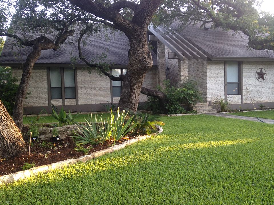 1st image of 9708 Bordeaux Ln