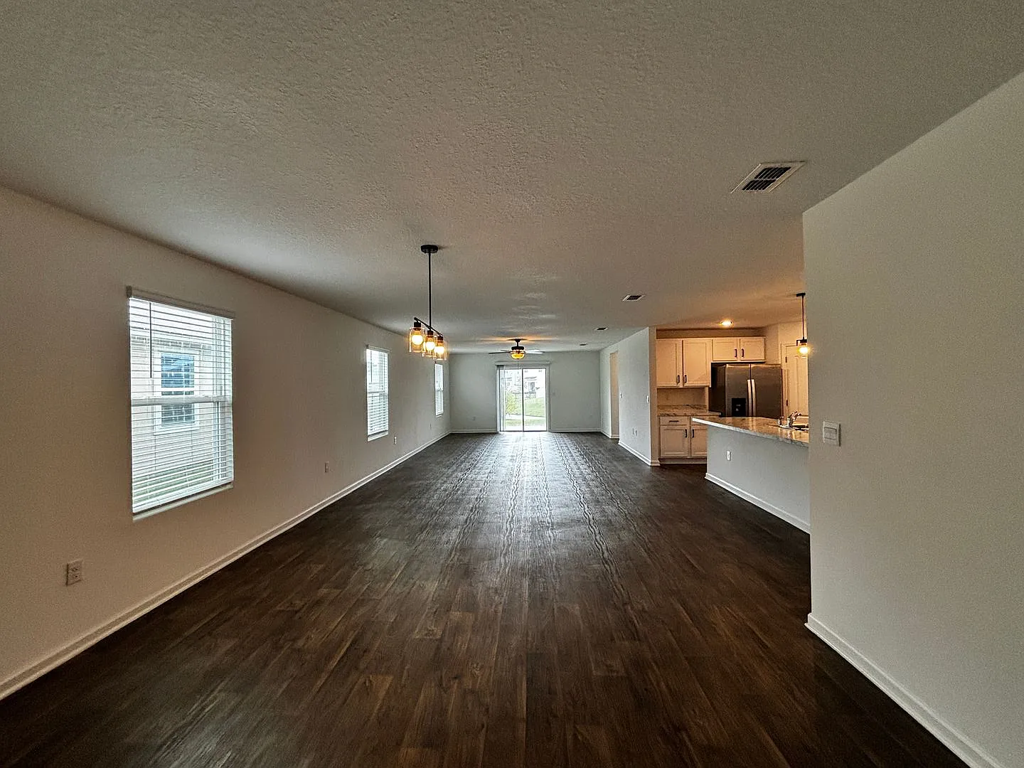 Entrada Subdivision - This 4/2/3 Home With Over 2,140 Sqft And Pond View Is Available!! — Photo 3