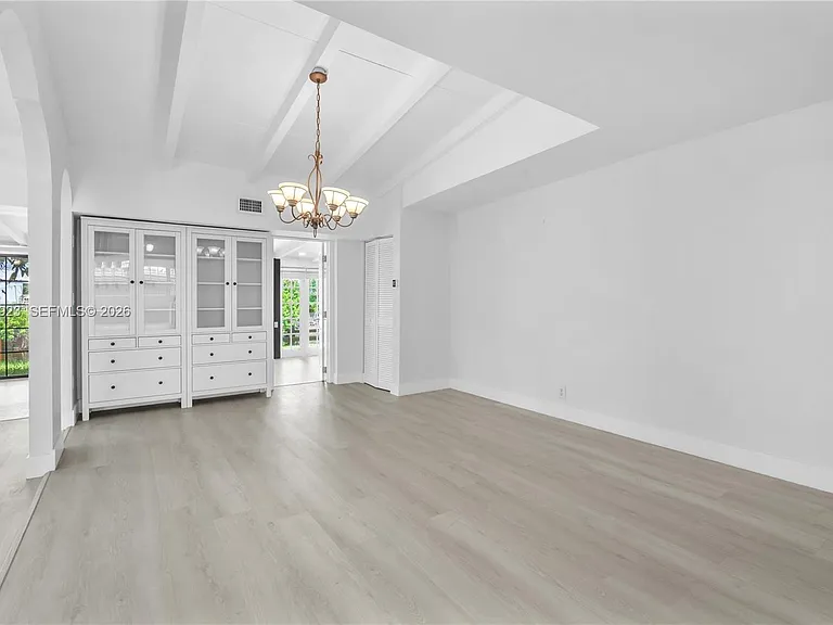2555 Nassau Ln — Photo 10