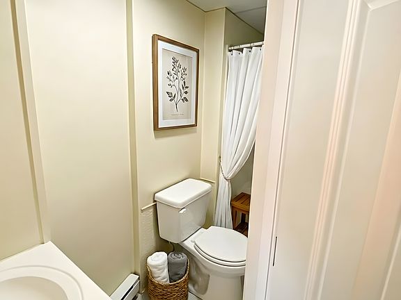 4th image of 60 N Margin St #10476467