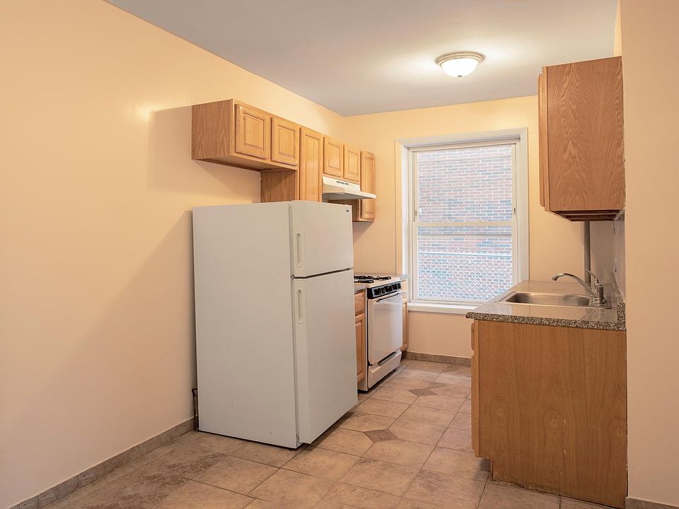 2nd image of 8745 19th Ave #1