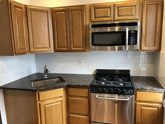 4th image of 285 Mott St APT B27