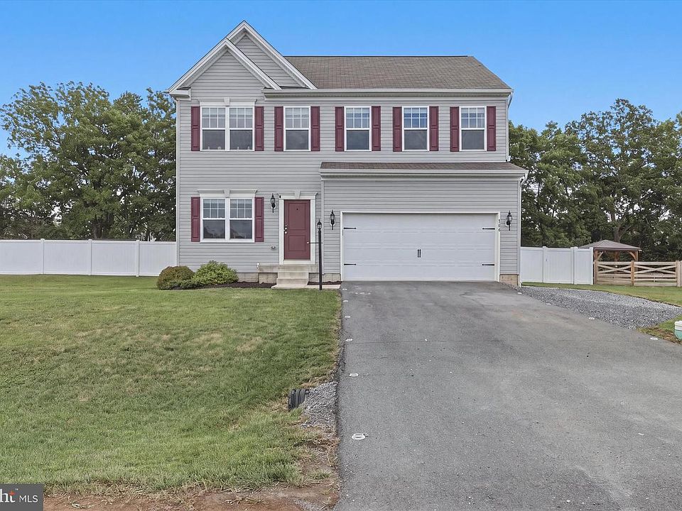 1st image of 304 Paradise View Dr