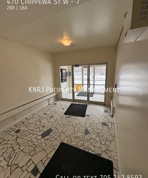 470 Chippewa St W #7 — Photo 3