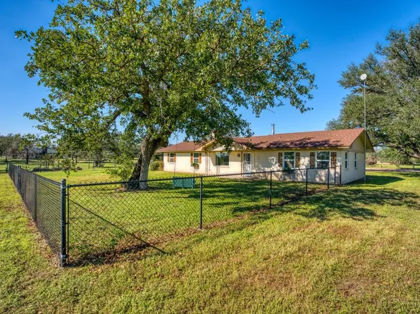 526 Oak Forest Road, Marble Falls, TX 78654