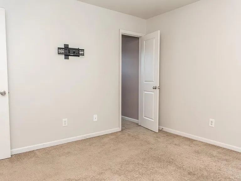 82 Fern Walk — Photo 15
