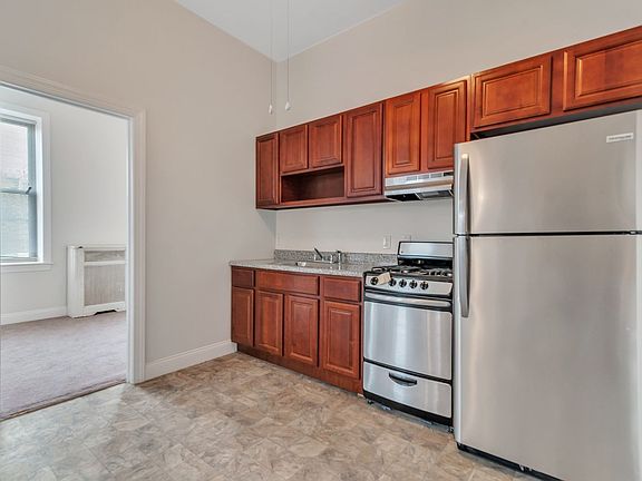 3rd image of 2118 E Dauphin St Floor 3