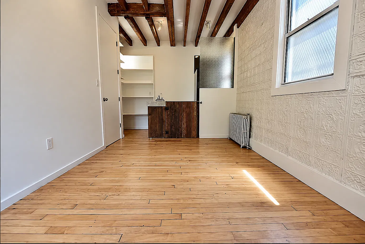196 Street Nicholas's Avenue — Photo 2