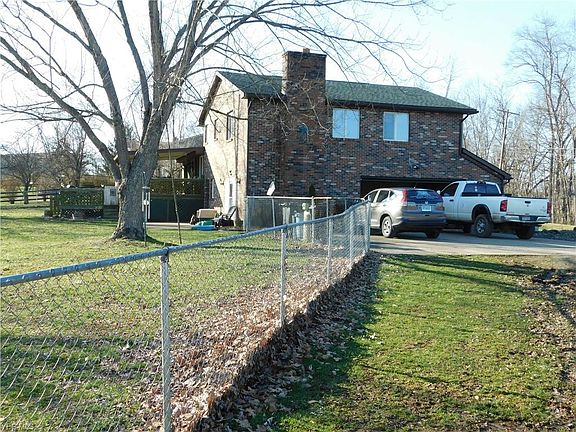 2nd image of 153 Elma Dr