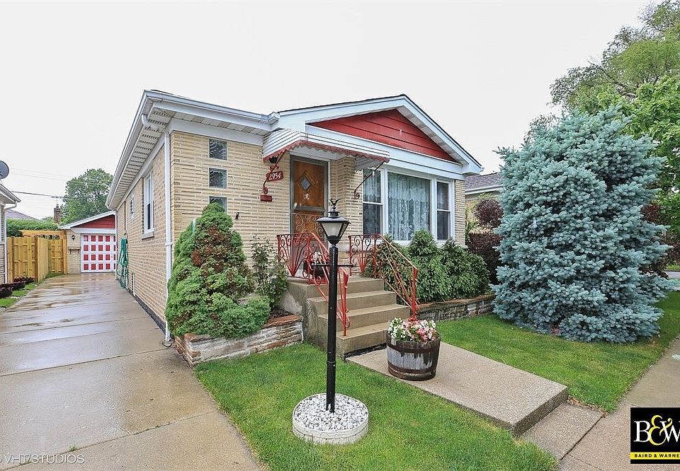 1st image of 2954 N Nora Ave