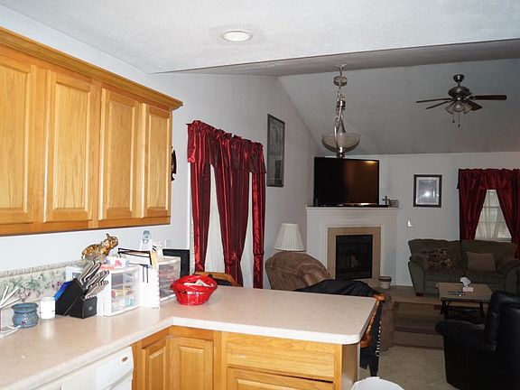 4th image of 14636 Crestridge Dr
