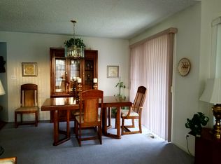 1331 Georgetown Dr, Batavia, IL 60510
