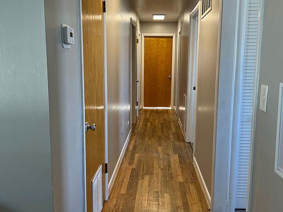 5th image of 310 E Ashley Way