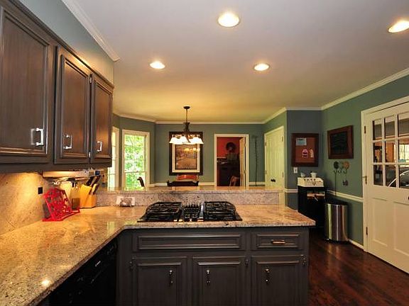 5th image of 2990 Abbottswell Dr