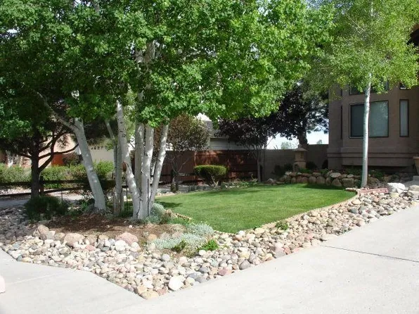 20 Altadena Dr, Pueblo, CO 81005