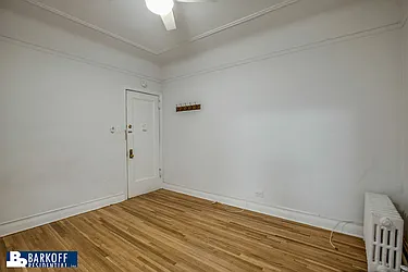 Rented by Barkoff Residential 