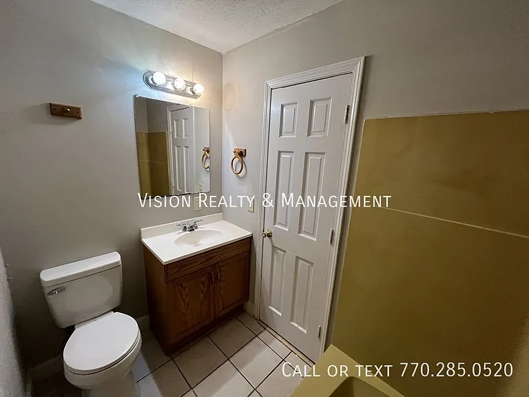 55 S Greenwood Dr — Photo 27