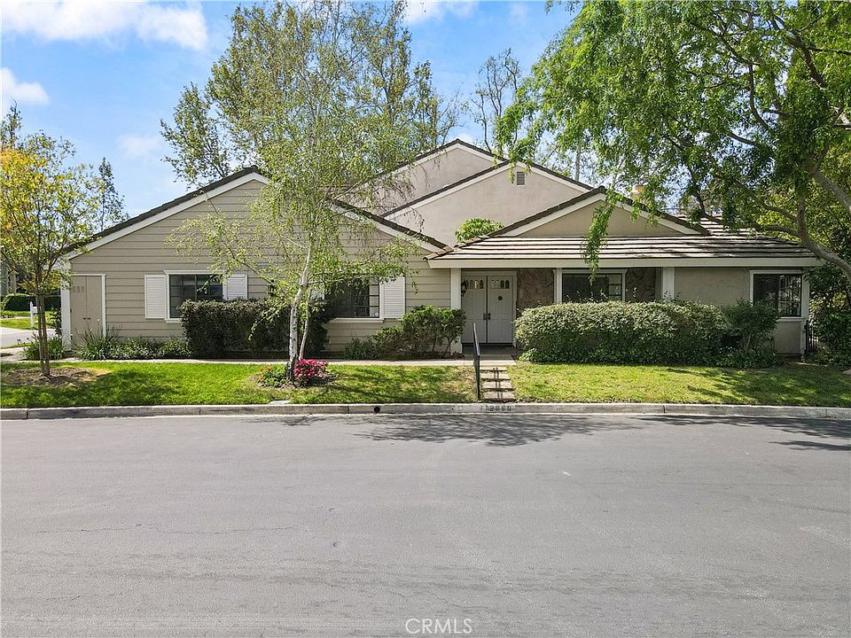 1st image of 2960 Shadow Brook Ln