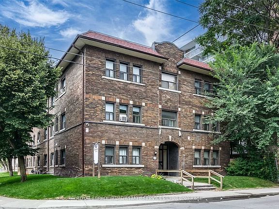 2nd image of 120 Vaughan Rd #20