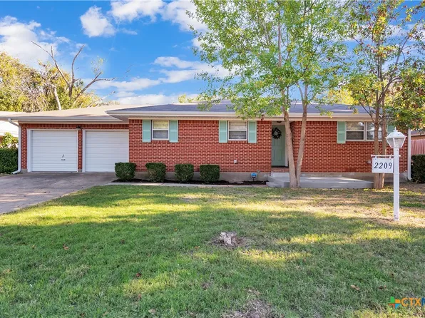 2209 S 51st St, Temple, TX 76504