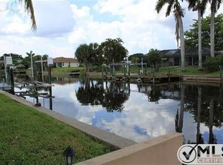 5118 Atlantic Ct, Cape Coral, FL 33904