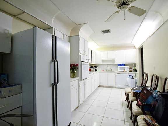 5th image of 2886 Fernley Dr E APT 74