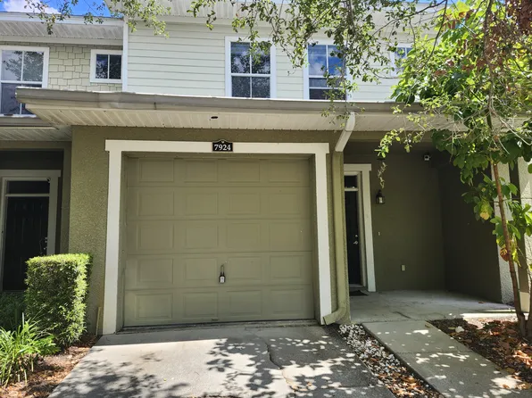 7924 Ballymoney Rd, Tampa, FL 33610