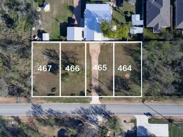 464 Fir Ln, Horseshoe Bay, TX 78657