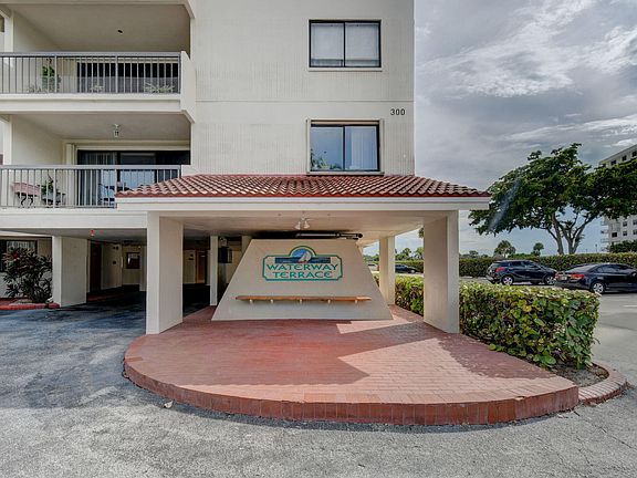 5th image of 300 Golfview Road #407