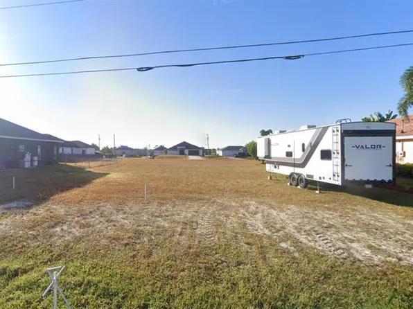 2458 NW 22nd St, Cape Coral, FL 33993