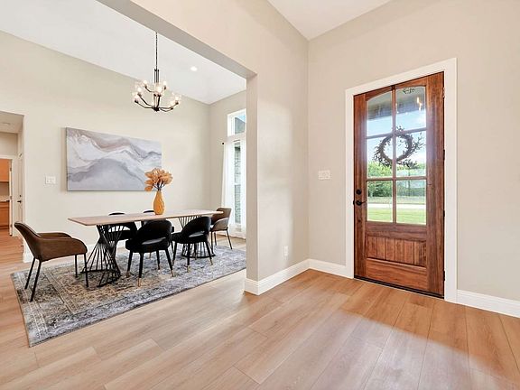2nd image of 6233 Pyrenean Oak Ct