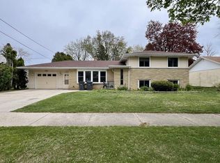 3205 N 10th STREET, Sheboygan, WI 53083