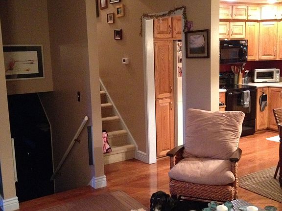 5th image of 1193 Portland Dr
