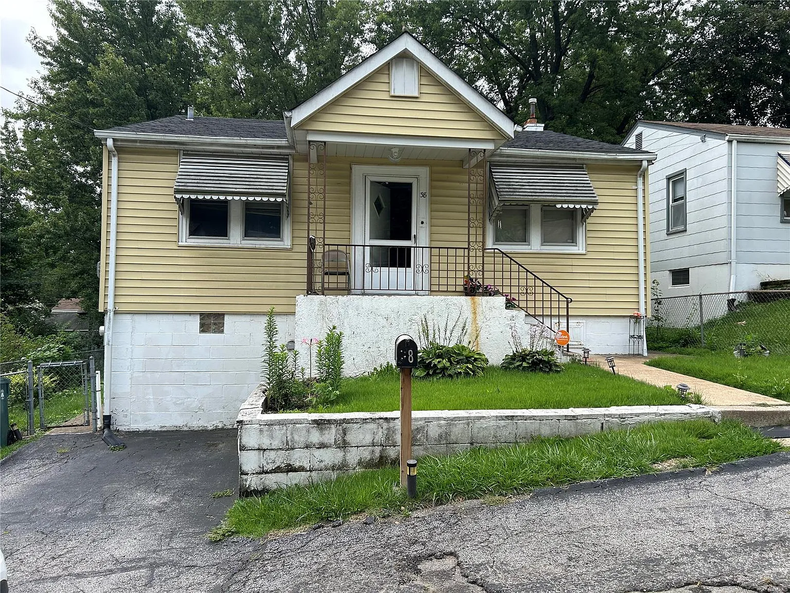 38 Anistasia Dr photo 1