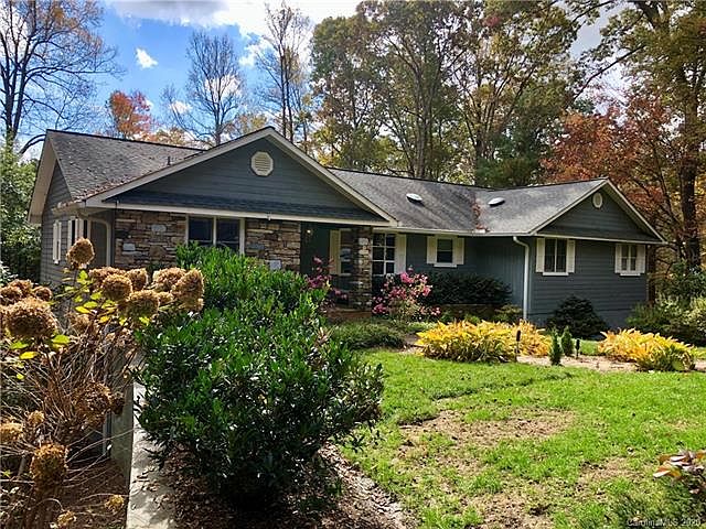 1st image of 48 Nandina Ln