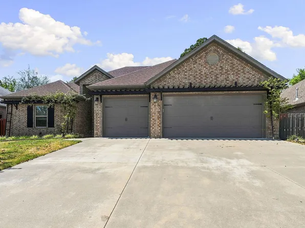 3404 SW Brittany Rd, Bentonville, AR 72713