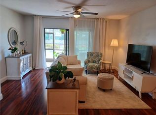 128 S Cypress Rd APT 813, Pompano Beach, FL 33060