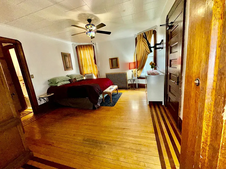 1464 Minnehaha Ave W — Photo 51