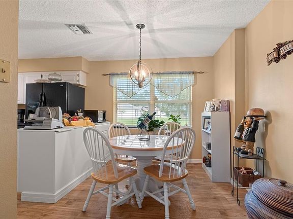 4th image of 31 RUTH DRIVE