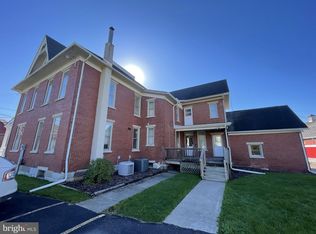 104 North St, Millheim, PA 16854